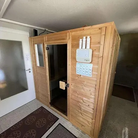 Dahlke With Fireplace And Sauna Hébergement de vacances Rheinböllen