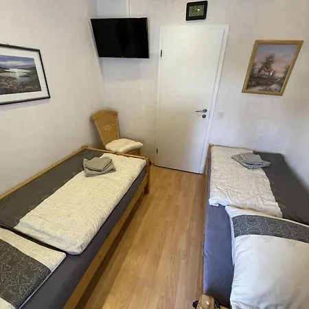 Dahlke With Fireplace And Sauna