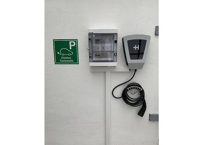 Dahlke With Fireplace And Sauna Rheinböllen