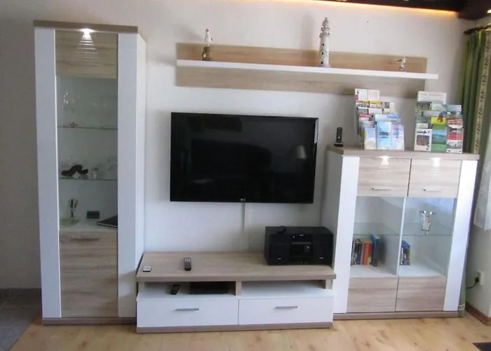 Dahlke With Fireplace And Sauna * Rheinböllen