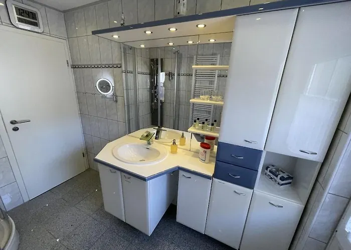 Dahlke With Fireplace And Sauna Casa de Férias Rheinböllen